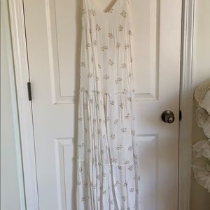 Billabong small maxi dress
